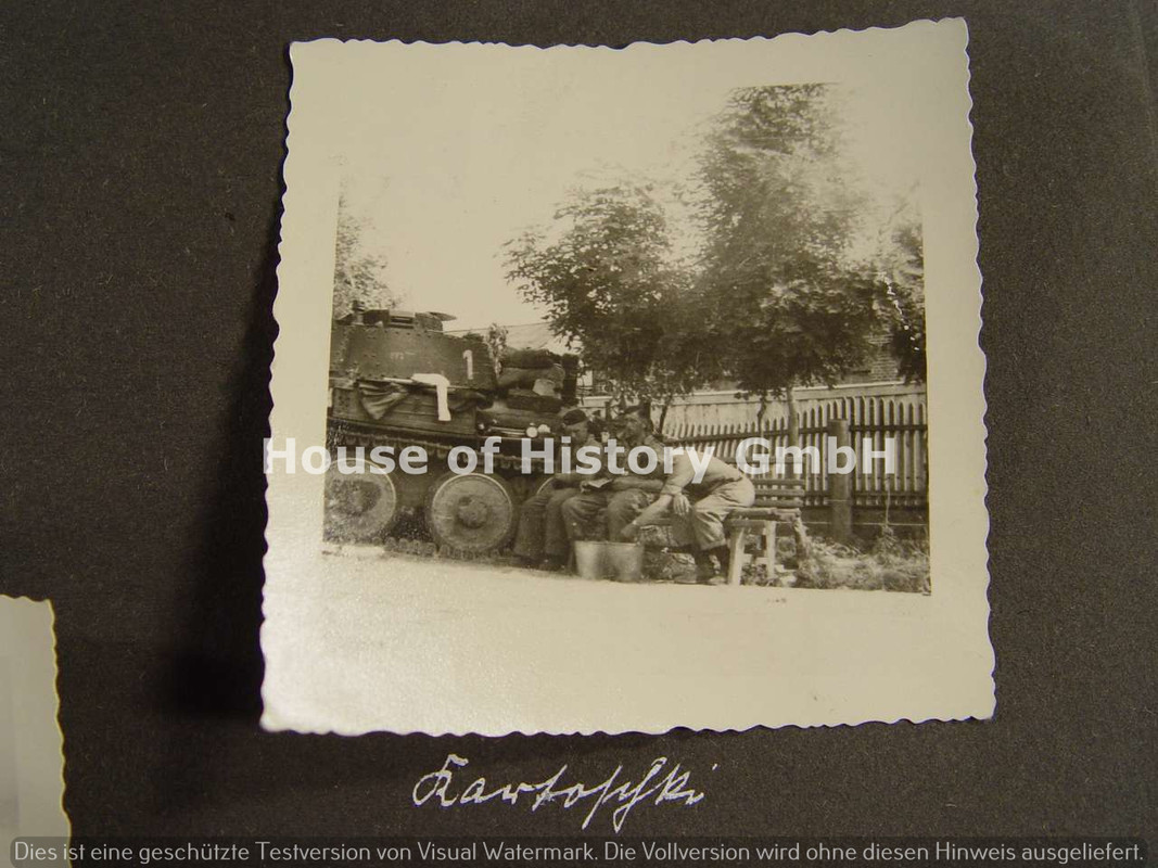 FOTOALBUM eines Angehörigen der Kraftfahr Ersatzabteilung 12 und später im 1.Panzer Regiment 21, Ein