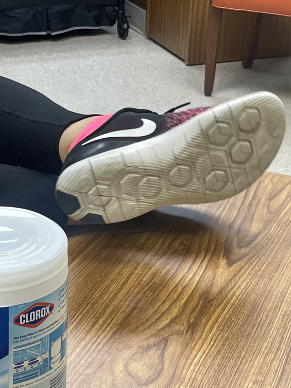 0BF33AE6-4F94-4EDD-BE4A-C5E727313F1A