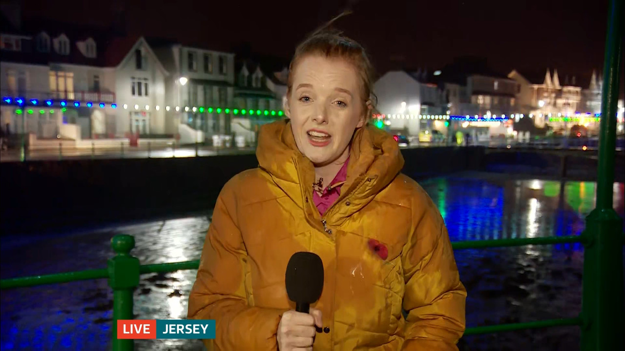ITV Evening News_20231101_18301930.ts_snapshot_08.07.247