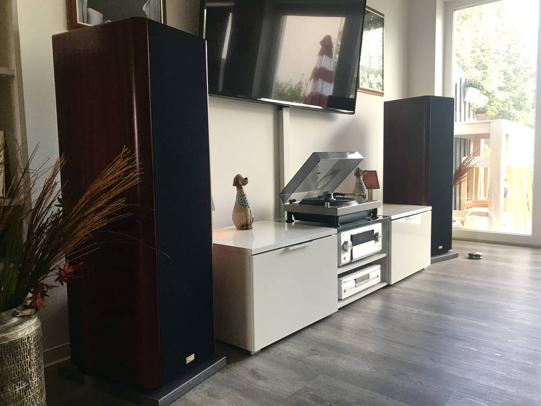 1436909E-BDC4-4827-9365-D42C052EF23B