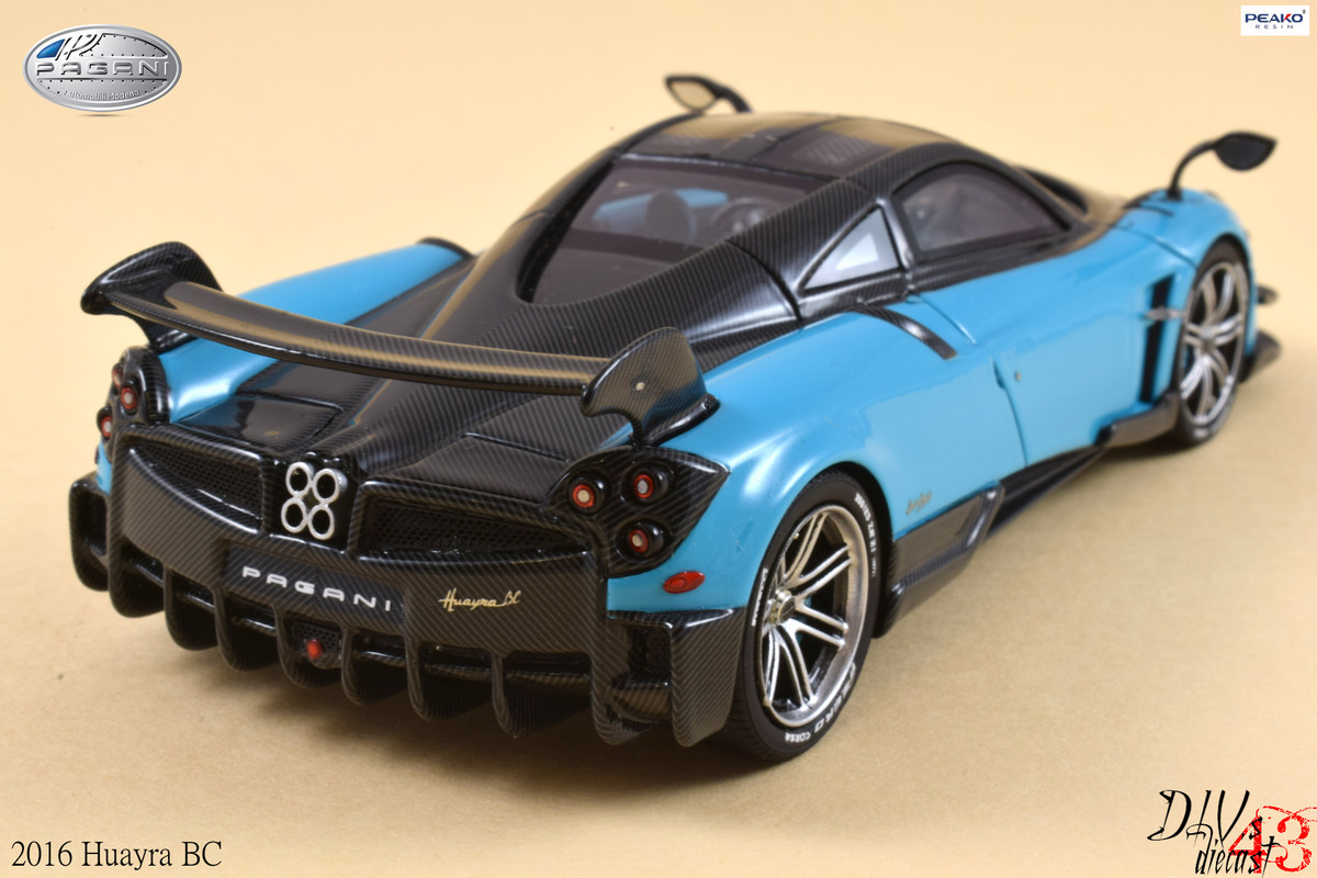 Pagani Huayra BC Blue Peako (5)