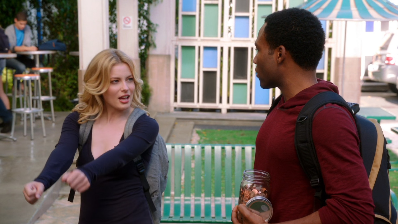 Community (2009) - S04E01 - History 101 (1080p AMZN WEB-DL x265 