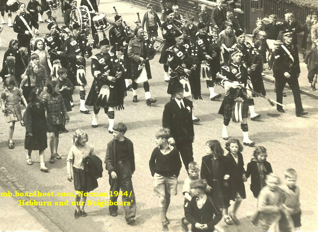 Victory Parade in Park Rd 1945THREE