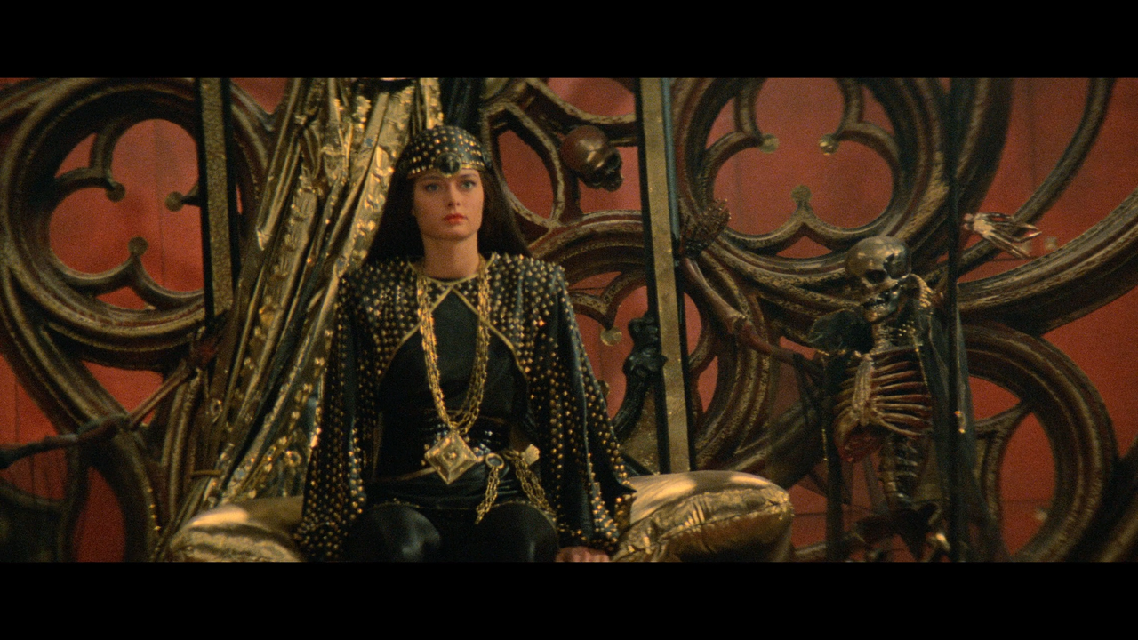 Red.Sonja.1985.REMASTERED.1080p.BDREMUX.AVC-Нечипорук.mkv_snapshot_01.12.54.041