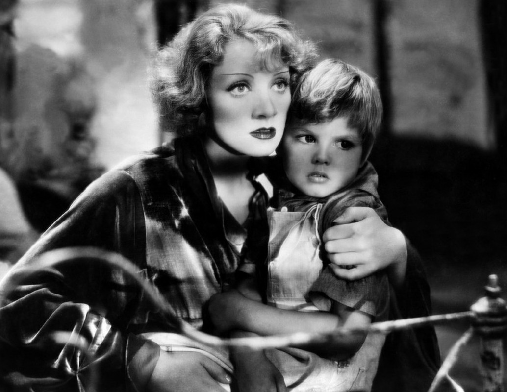 Marlene_Dietrich_c14