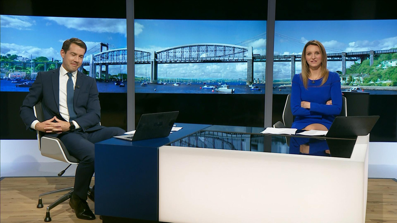 08.04 - 18.00.00 - ITV News London. The latest news in London and the....ts_snapshot_30.23_[2021.08.