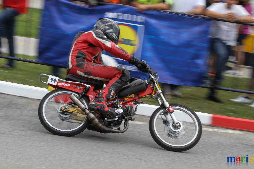 36299598_221715611885351_7216350127424798720_o