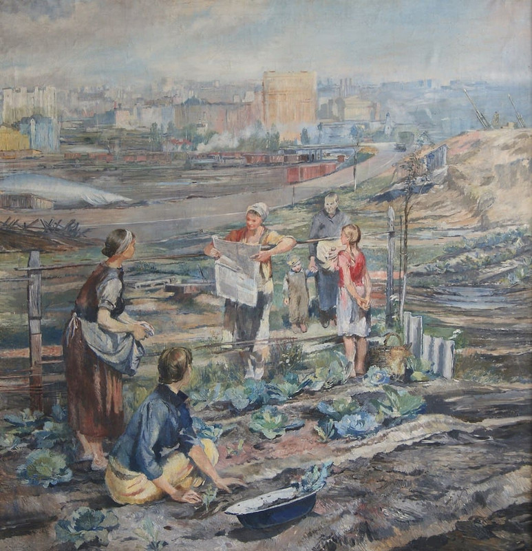 летнее утро в военной мокве 1943а