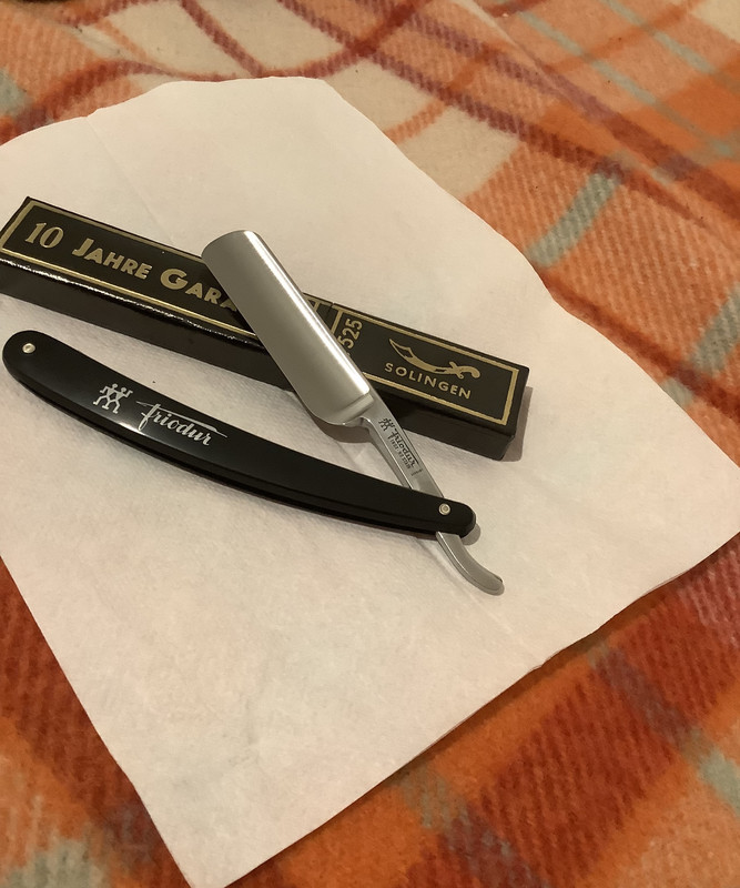 D194551E-141E-40DC-9ADD-A8C58D7F6B17