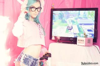 phoca_thumb_l_full_playwithme_00_0E1C223890