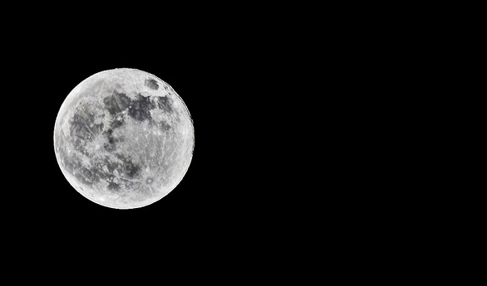 Ilustrasi black moon atau bulan hitam.