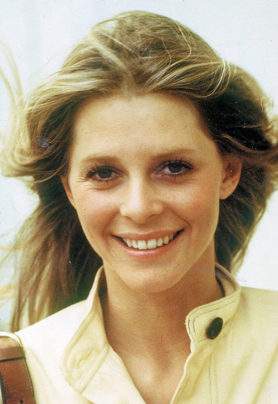 lindsay_wagner_a82