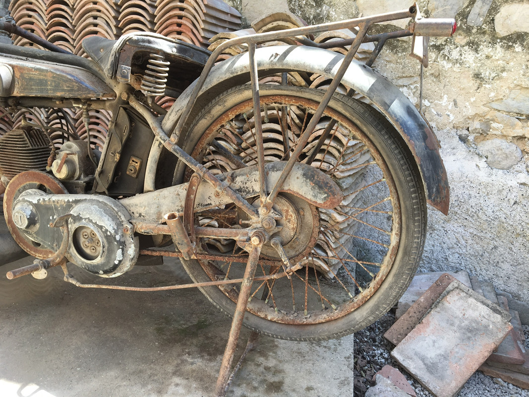 B8F14593-B747-40C2-AE6F-D473B0A73857