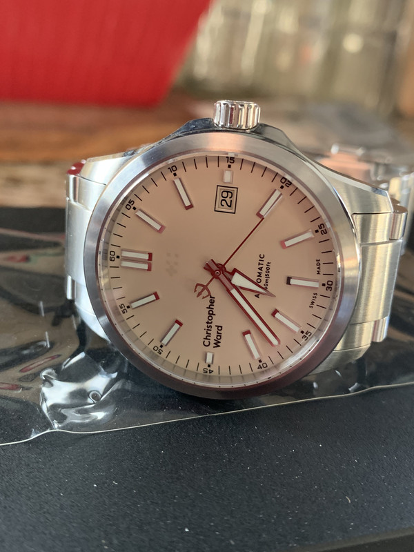 7F70E52A-2AF2-4B72-8C04-20E236CB6DFF