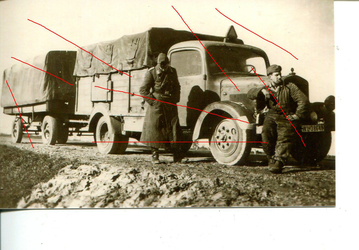 LKW Luftwaffe mit Anhänger