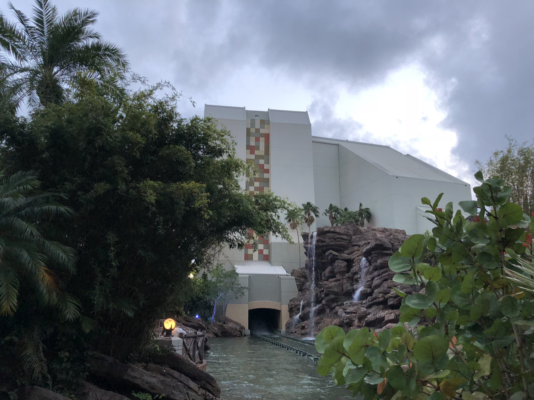 19EC0474-E069-49A9-98F2-A658F9C2B8EC