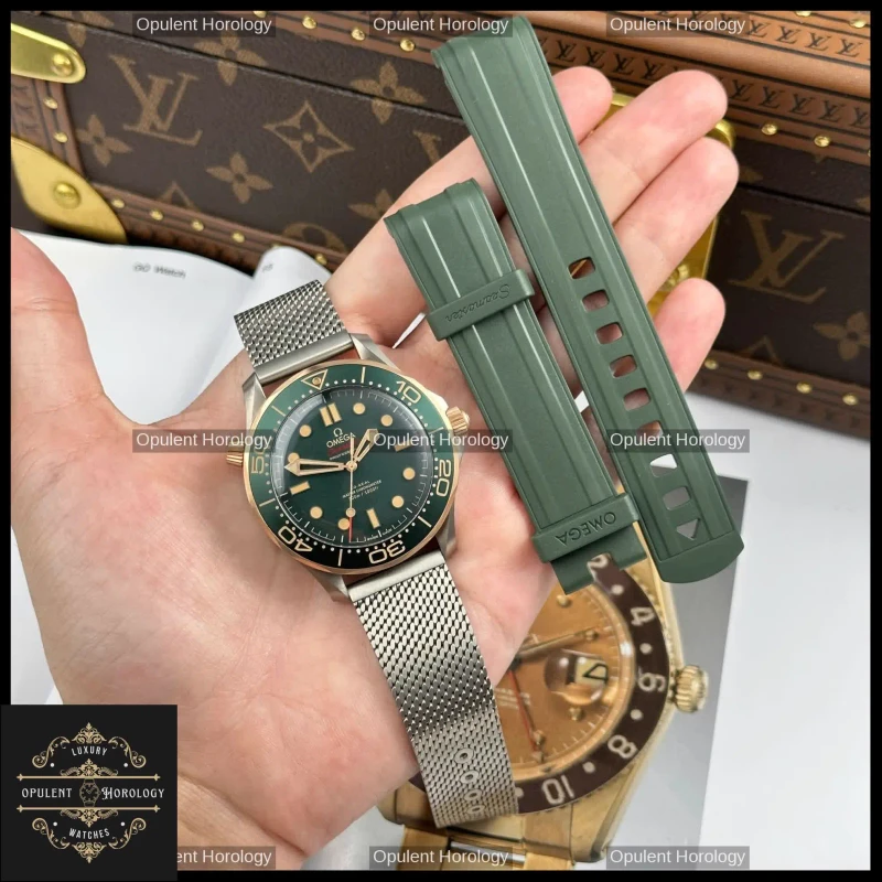 Omega Seamaster Diver 300 42mm Green Dial Automatic Calibre 8806 - Super Clone