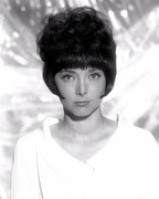carolyn-jones-b22