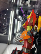 Kuro-Kara-Kuri-Rodimus-04