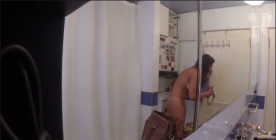[Image: Voyeur52505111650.jpg]