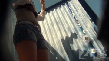 [Image: Voyeur16745105553.jpg]