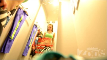 [Image: Voyeur60135105542.jpg]