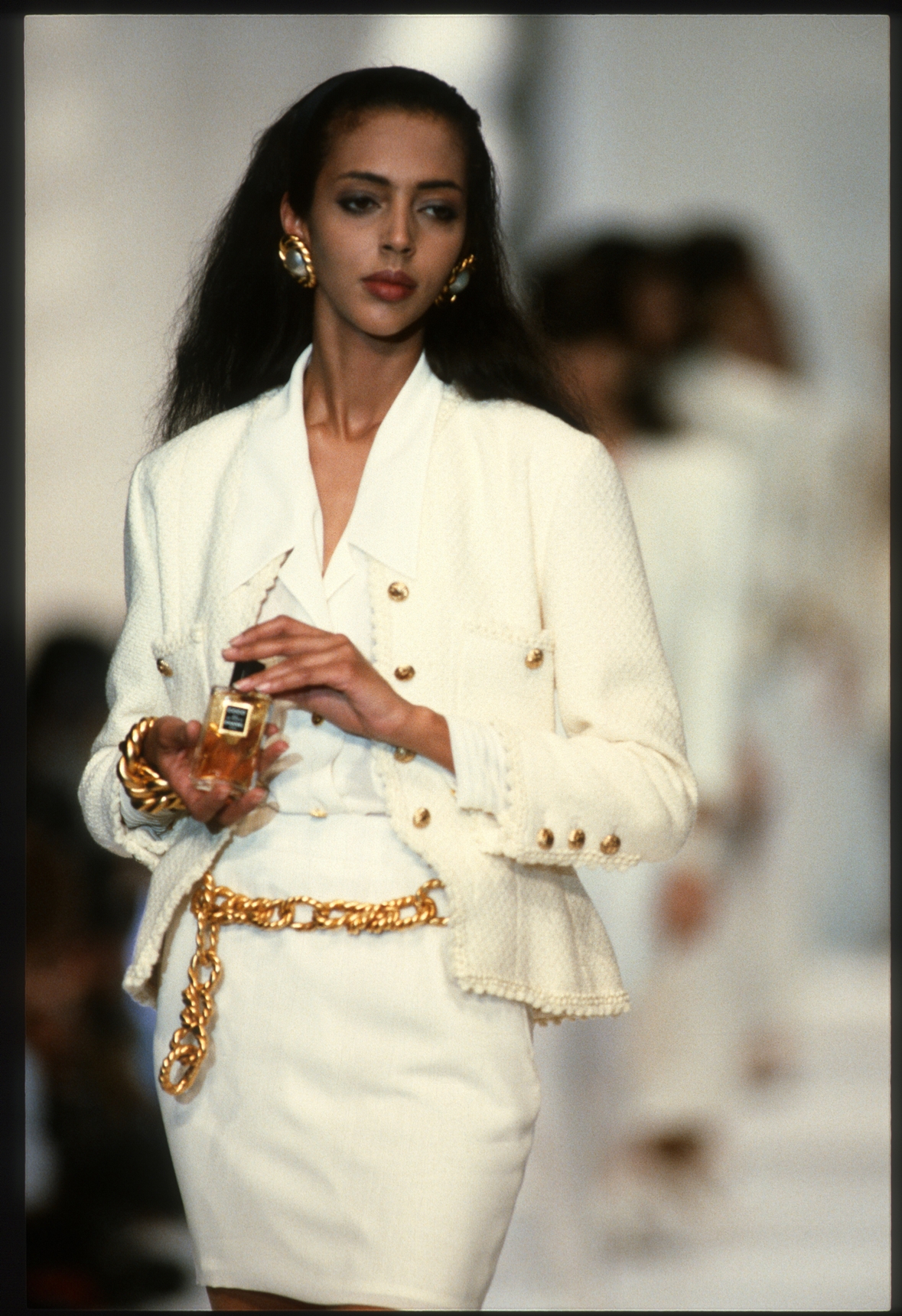 Spring/Summer Looks From The Runway: 1990 Pt.2 | Page 7 | Lipstick Alley