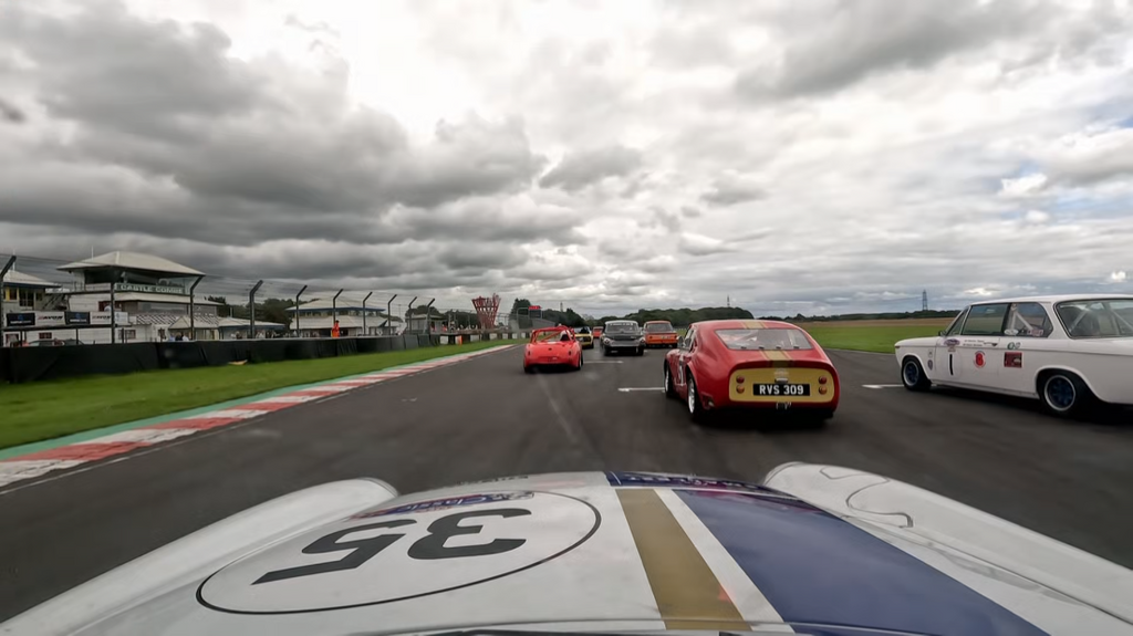 [Image: d2v0ie4jc2fm.png]